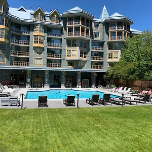 Cascade Lodge Suite Wifi 2 Hot Tubs Pool Gym Sauna Ski & Bike Valet Service Whistler